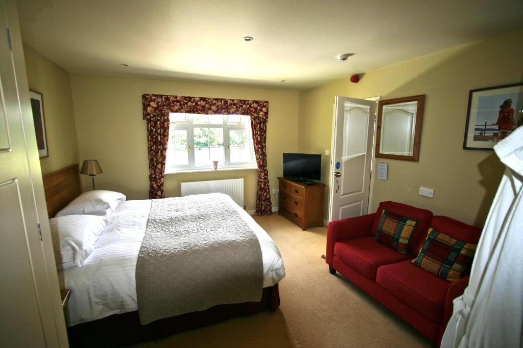Hazel Court Guest House Нюпорт Екстериор снимка
